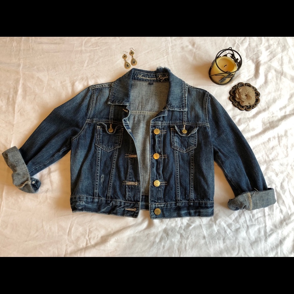 American Eagle distressed denim jacket